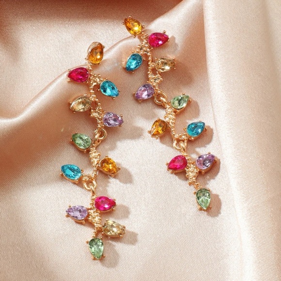 Holiday Lights Earrings - Picture 7 of 8